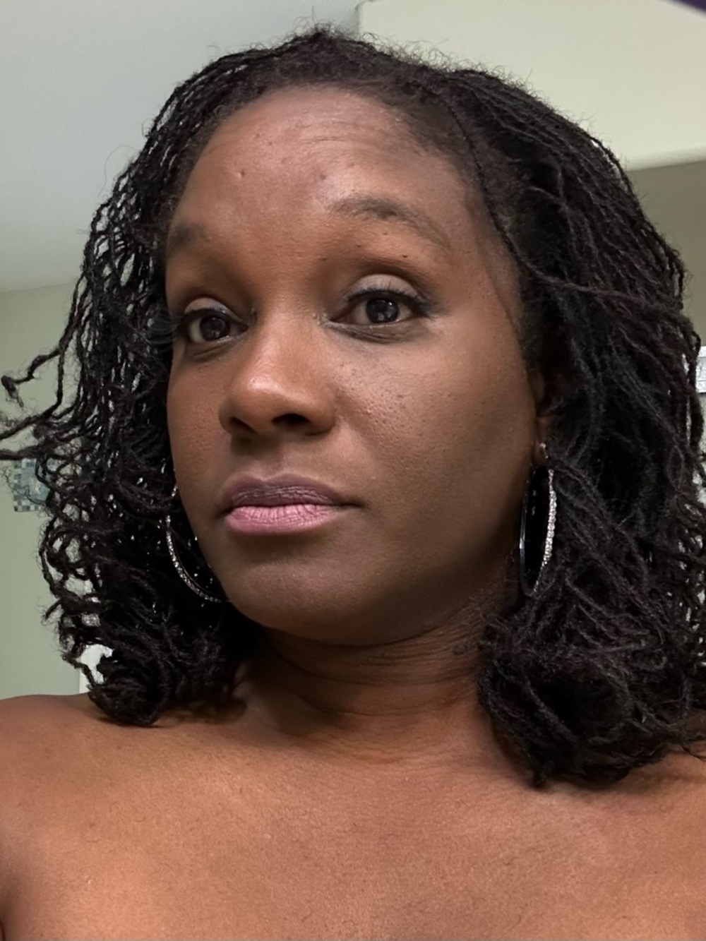 Meet your Posher, Rhonda